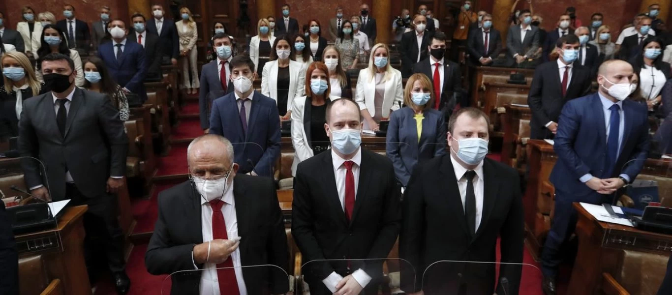 Ορκίστηκαν οι 250 βουλευτές της Σερβίας που εξελέγησαν στις εκλογές του Ιουνίου
